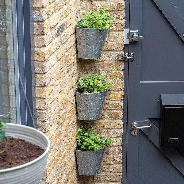 Galvanised Corner Wall Planters - Set Of 3 3 Galvanised Corner Wall Planters - Set Of 3 - Image 3