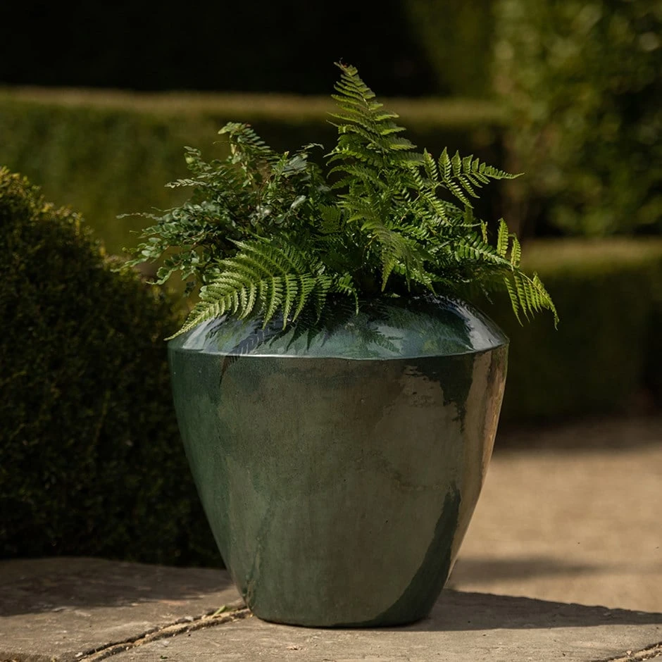Glazed Terracotta Feature Pot - Moss Green 1 Glazed Terracotta Feature Pot - Moss Green